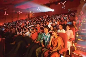 Entertainment tax is not payable on internet service in cinema hall