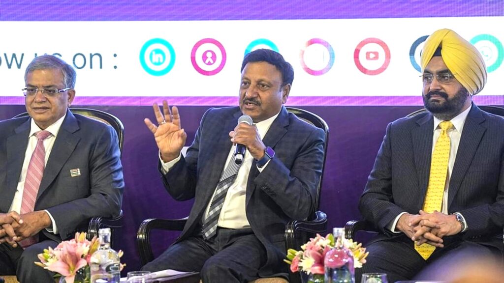 जम्मू कश्मीर में चुनाव का ऐलान जल्द? ऐक्शन में चुनाव आयोग, तैयारियों का जायजा लेने के लिए होगा दौरा