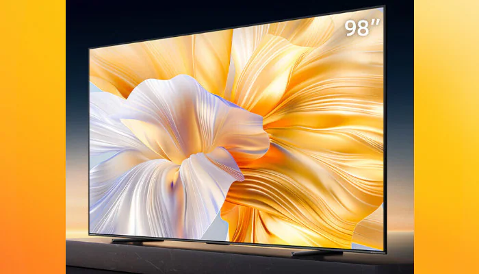 Hisense 98S57 98-inch smart TV with industry-first 264Hz refresh rate